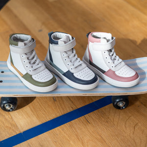 SNEAKER Mio blau