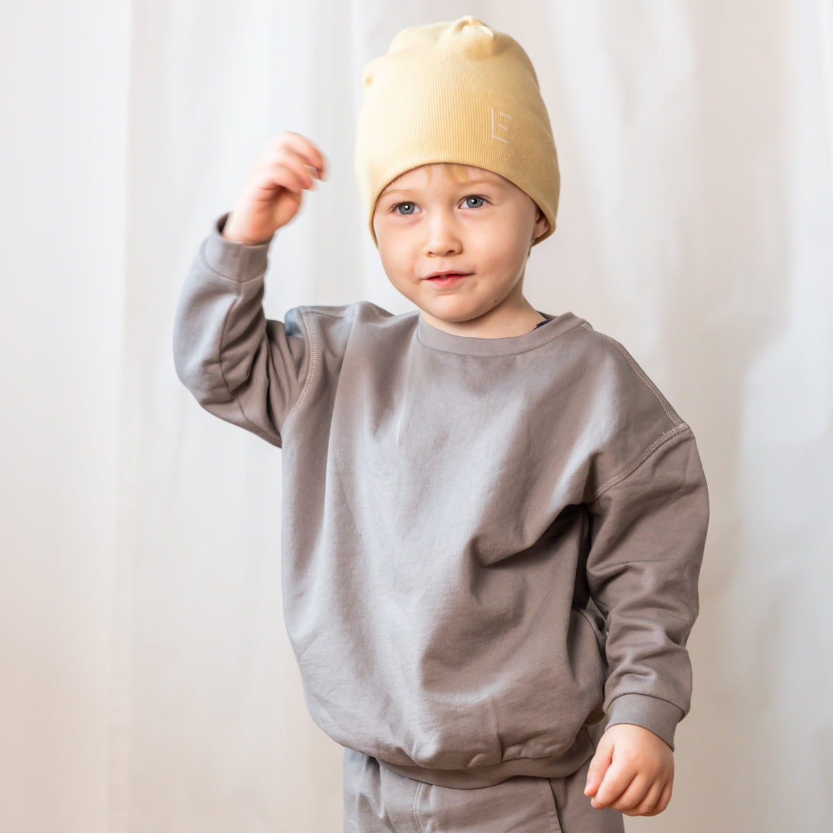 BEANIE curry (8512625180940)