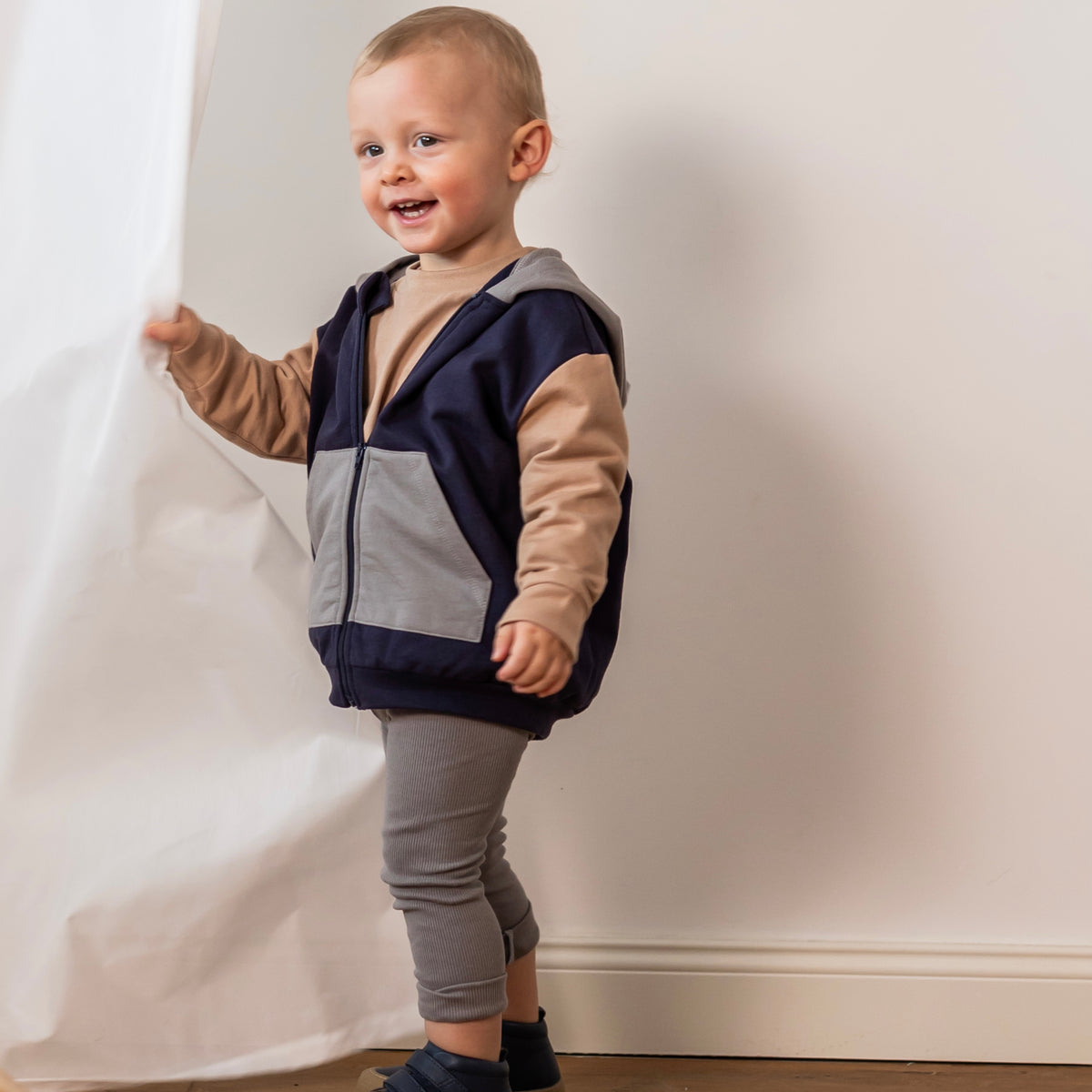 HOODIE JACKE blau/grau