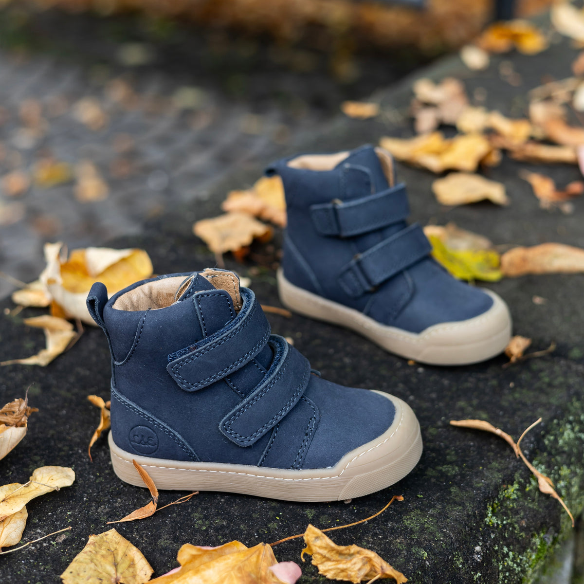 FIRST STEP Boot blau