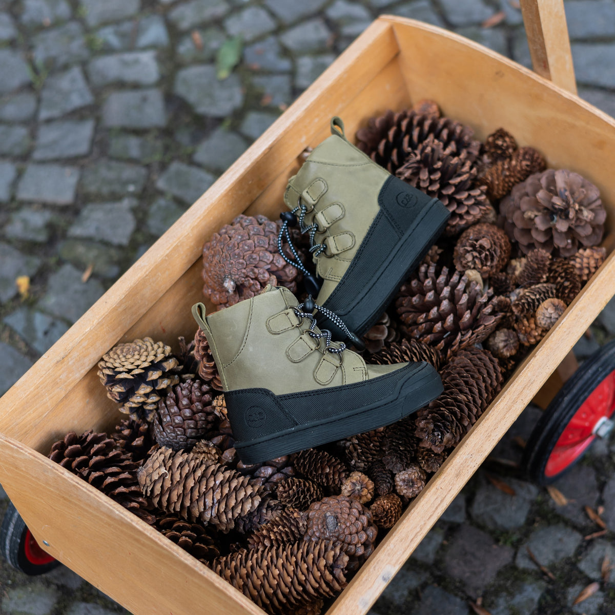 FIRST STEP Finn khaki