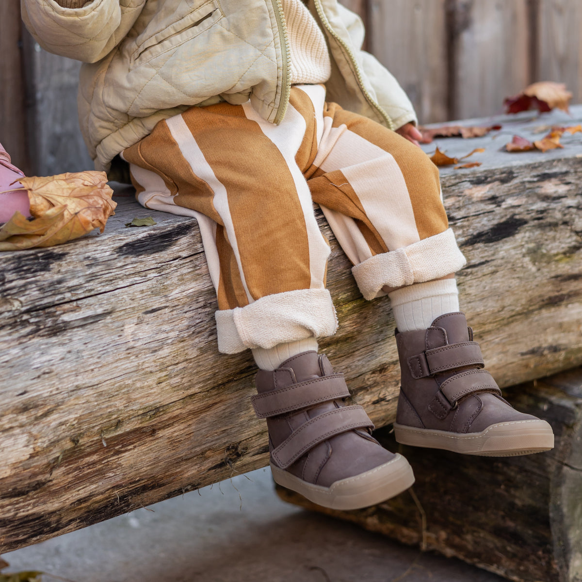 FIRST STEP Boot braun