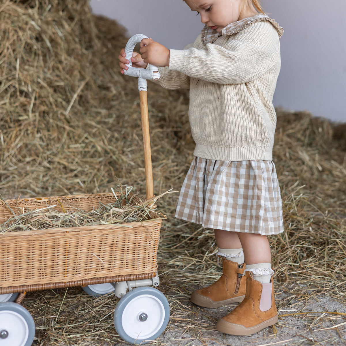 FIRST STEP Janne camel/rosa