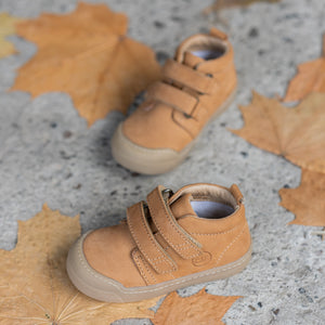 FIRST STEP winter_klett_camel