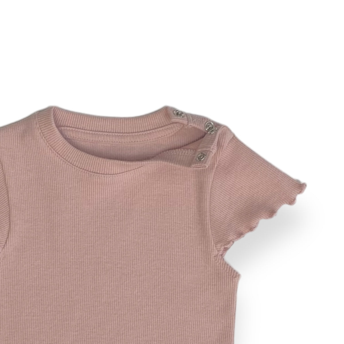 BODY MIT RÜSCHE rosa