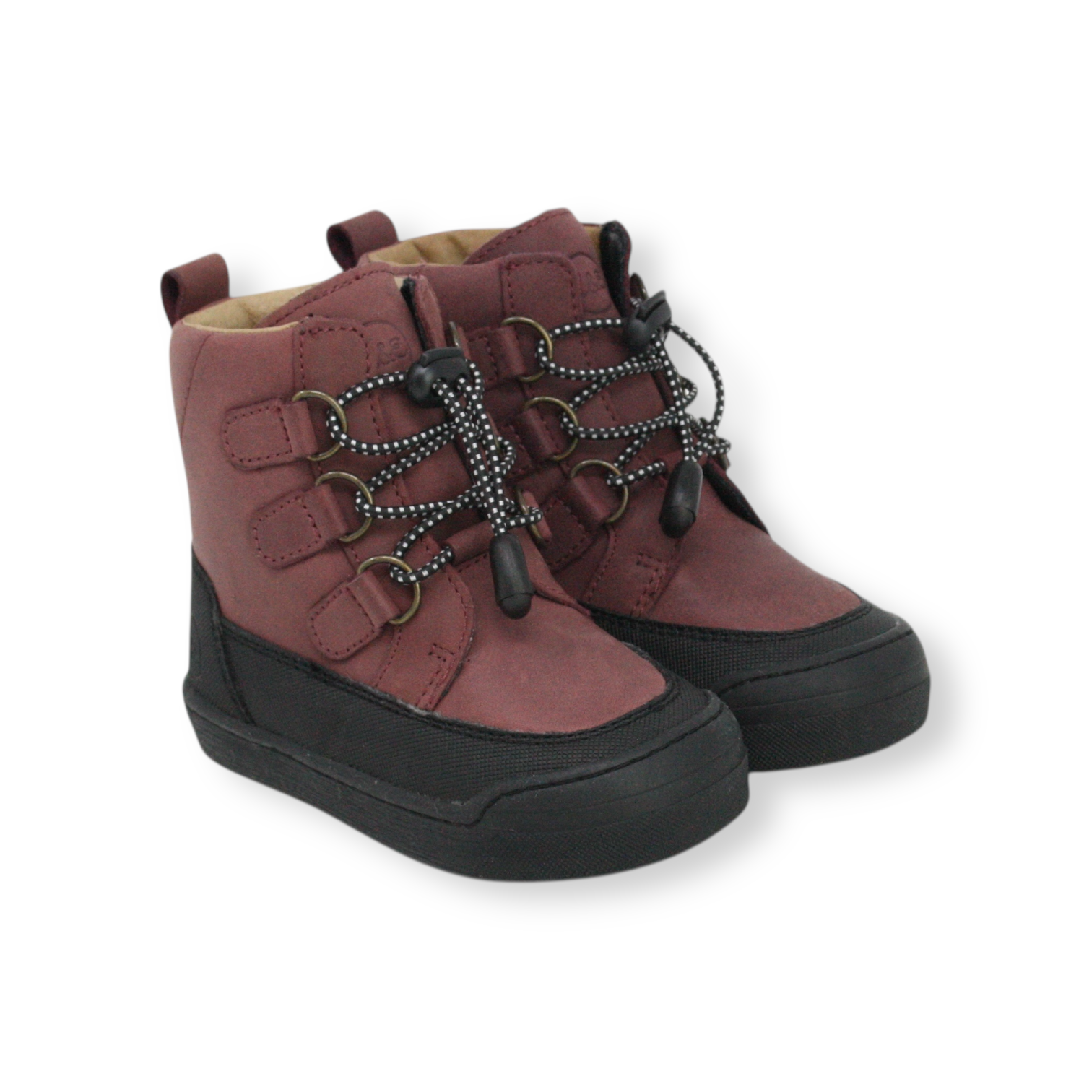 FIRST STEP Finn beere