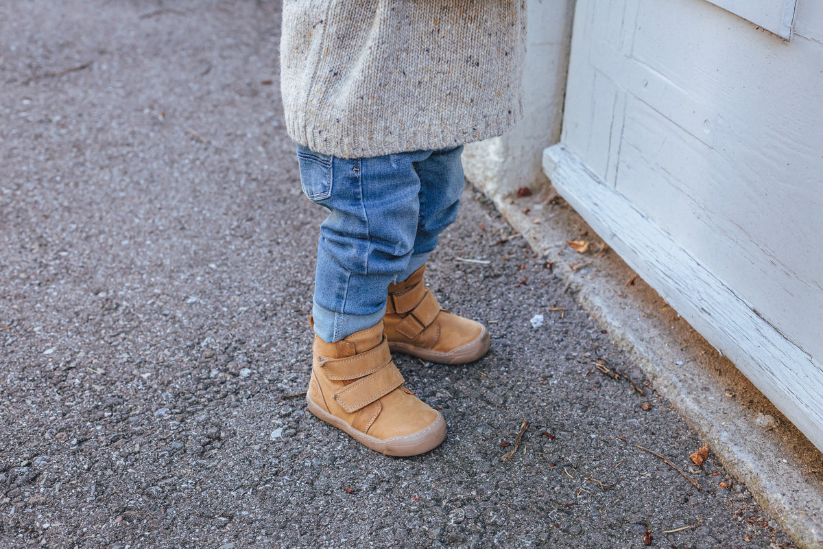 FIRST STEP Boot camel 2025