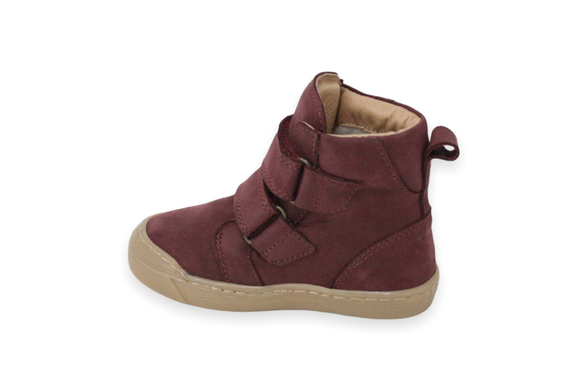 FIRST STEP Boot beere 2025