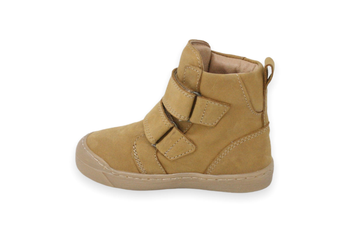 FIRST STEP Boot camel 2025